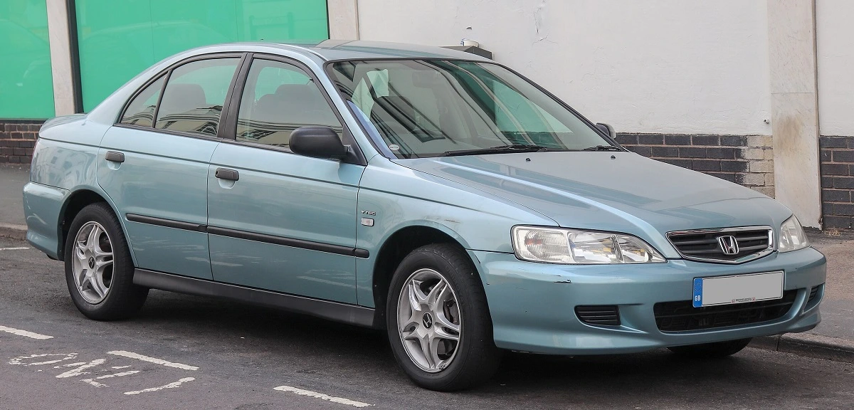 مشخصات فنی هوندا آکورد نسل هفتم Honda Accord 2002