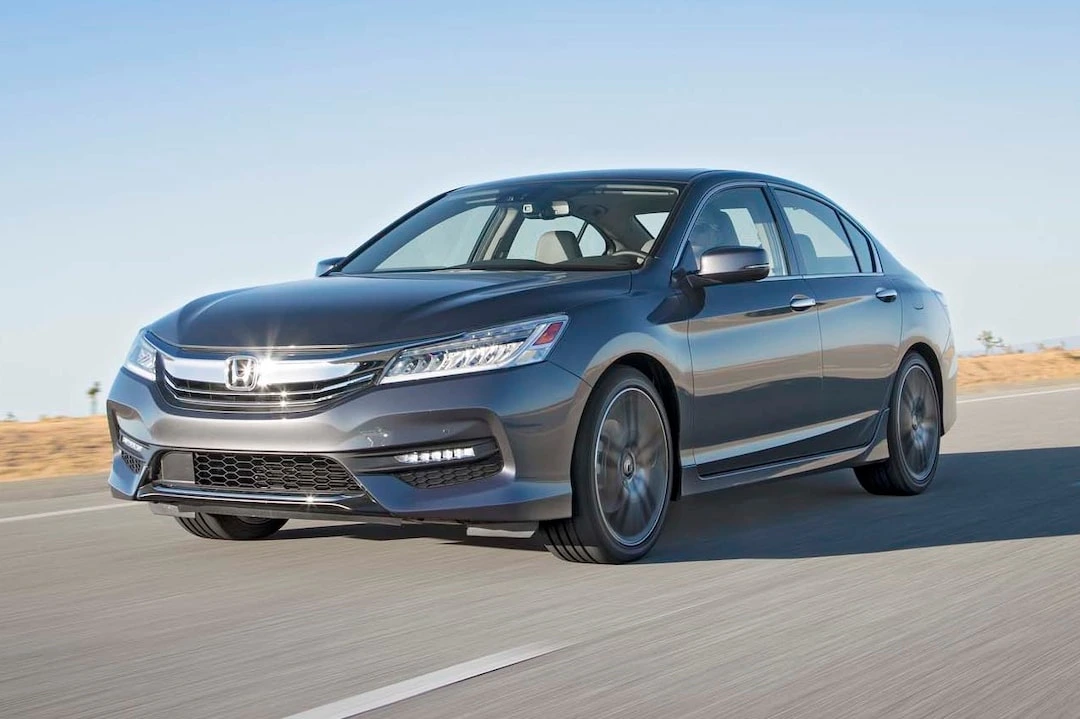 مشخصات فنی هوندا آکورد نسل دهم Honda Accord 2017