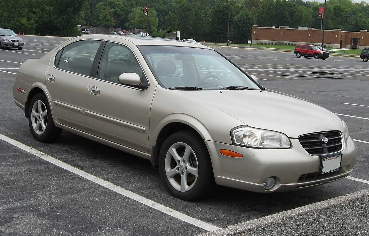 مشخصات فنی نیسان ماکسیما Nissan Maxima 2000