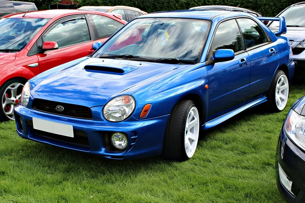 معرفی و مشخصات فنی سوبارو ایمپرزا Subaro Impreza 2000