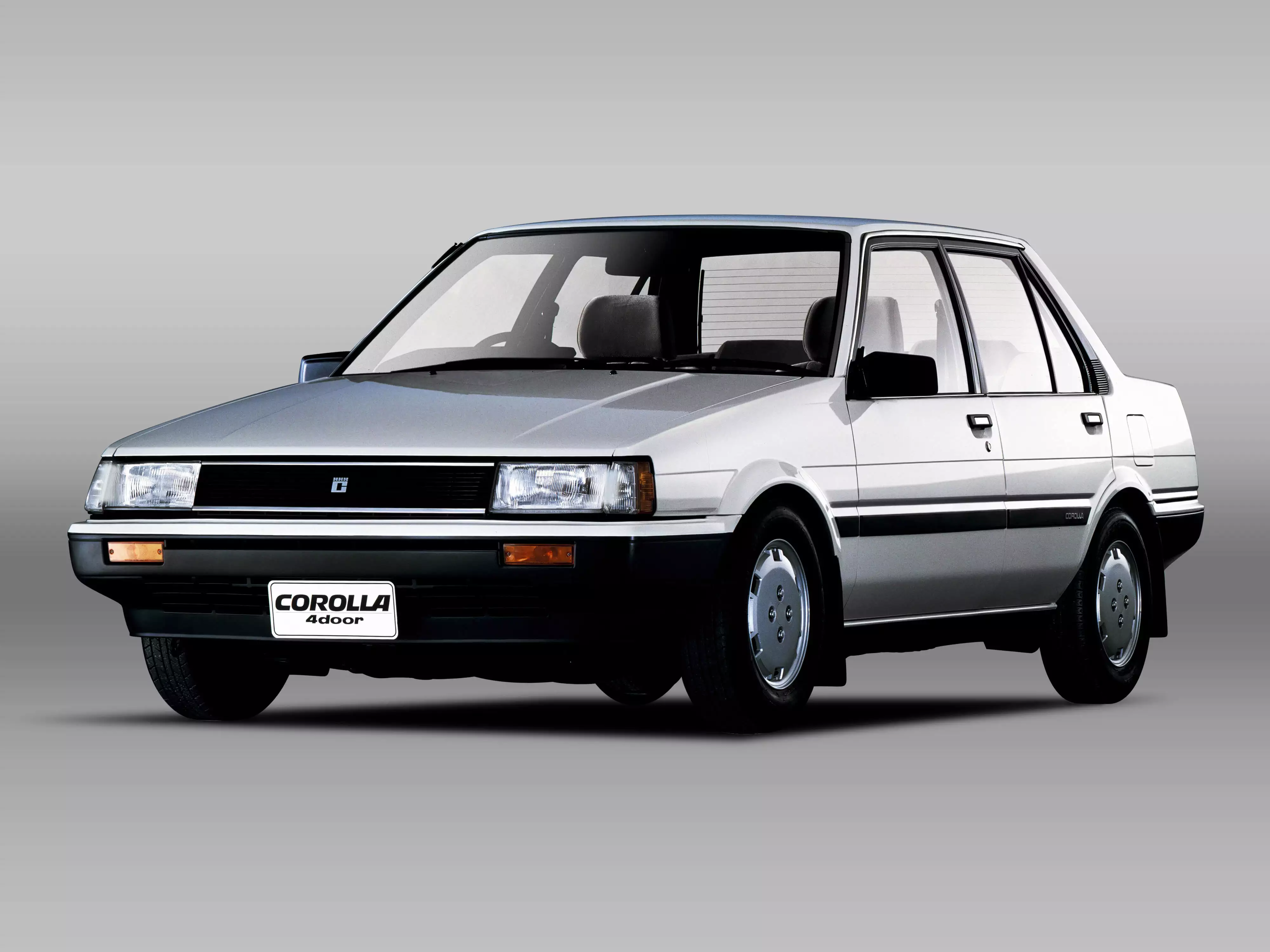 مشخصات فنی تویوتا کرولا نسل پنجم Toyota corolla E80